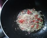 Foto langkah ke 2 dari resep Tumis Sarden Yummy.