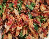Foto langkah ke 4 dari resep Nasi Bakar Sambel Tongkol.