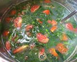 Hình bước làm 9 của món Canh trai nấu lá lốt xương xông