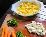 A picture of step 1 of Ordebur salad🥗.