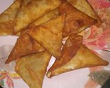 A picture of step 9 of Onion Somasa.