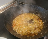 Foto del paso 3 de la receta: Arroz caldoso con setas y gambas