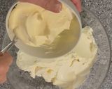 Foto del passaggio 5 della ricetta Cheesecake Oreo al cioccolato senza cottura