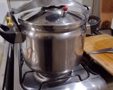 Foto del paso 1 de la receta: Lentejas con quinua en olla a presión u olla exprés