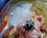 Foto langkah ke 3 dari resep Tahu Isi Daging Giling.