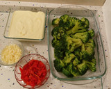 Foto del paso 6 de la receta: Brócolis gratinados con pimientos y queso