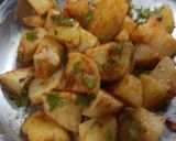 A picture of step 14 of Aloo ki Jalebi with aloo chaat.