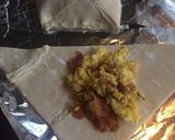 A picture of step 4 of Breakfast Pockets.