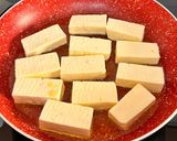 A picture of step 2 of Hyderabadi Paneer Masala.