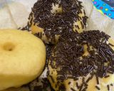 Foto langkah ke 8 dari resep Donat Lembut.
