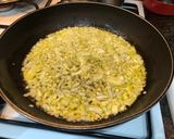 Foto del paso 6 de la receta: Plato combinado arroz blanco tomate, huevo frito y chuletas en salsa de almendra
