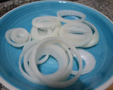 Foto del paso 1 de la receta: Aros de cebolla con alioli