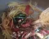 सोम ताम (Som Tam recipe in Hindi) रेसिपी चरण 2 फोटो