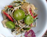 Foto langkah ke 1 dari resep Cah tauge tempe tomat hijau.