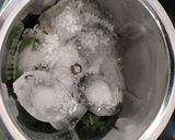 A picture of step 1 of Refreshing Green tea, mint and coconut mocktail.