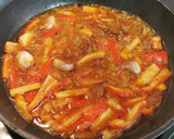 Foto del paso 4 de la receta: Chipirones encebollados