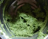 A picture of step 2 of Palak kofta curry.