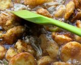Foto langkah ke 4 dari resep Jamur Enoki Tofu Ayam Giling.