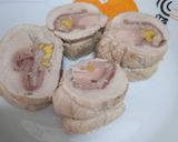 Foto del paso 8 de la receta: Solomillo de cerdo relleno de jamón, queso, nueces en salsa de manzana