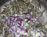 A picture of step 3 of Omena in coconut milk.