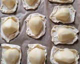Mascarponés-túróval töltött körte leveles tészta ágyon recept fázis 3 fotója