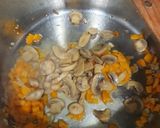 Foto del paso 2 de la receta Risotto de calabaza y champiñones