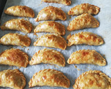 Foto del paso 10 de la receta: Empanadillas de carne argentinas