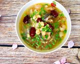 Hình bước làm 3 của món Chân Gà Ta Hầm Tứ Bảo