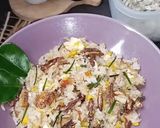 Foto langkah ke 4 dari resep Nasi Goreng Teri Daun Jeruk.
