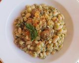Foto del paso 7 de la receta Alubias blancas con butifarra al pesto