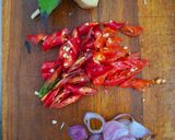 Foto langkah ke 1 dari resep Tongkol Bumbu Sarden.