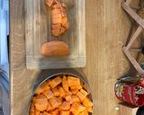 Zöldfűszeres tőkehalfilé pangó morzsás édes burgonyával - FM konyhája recept fázis 2 fotója