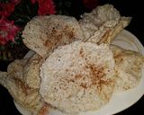 A picture of step 4 of Sabudana papar.