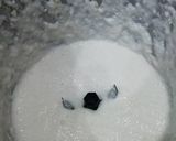 A picture of step 3 of Plain Idli.