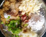 A picture of step 3 of Veg seekh kabab sizzler.