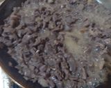 Foto del paso 2 de la receta: Tlayudas de tasajo con chapulines