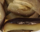 Foto del paso 3 de la receta: Berenjenas en escabeche🍆 Re fácil y riquísimas!