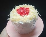 Foto langkah ke 8 dari resep Bolu Coklat Lapis Strawberry.