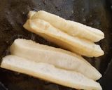 A picture of step 8 of Fried dough stick with natural yeast 油条.