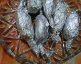A picture of step 6 of Chocolate cheese kabab.