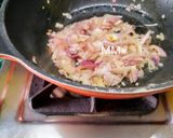 A picture of step 3 of Mushroom Korma.