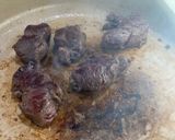 A picture of step 3 of Steak and kidney pie.