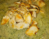 Foto del paso 8 de la receta: Pollo con patatas en salsa verde