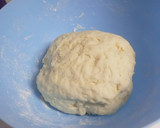 Foto del paso 3 de la receta: Pancitos rellenos de jamón y queso 🍞