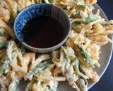 A picture of step 5 of Prawn, Asparagus & Onion ‘Kakiage’ Tempura.