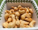 Gambar langkah 2 resipi 👩‍🍳Roasted Cashew Nut.