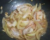Foto langkah ke 3 dari resep Cah Brokoli Udang.