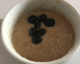 Foto del paso 2 de la receta: Torta en taza light o mug cake de arándanos saludable al microondas (muffin de arándanos) 3 pasos