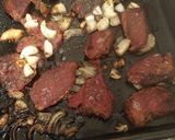 Foto del paso 1 de la receta: Carne a la cerveza con ensalada y puré