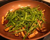 水芹菜炒豆乾的食譜步驟6照片